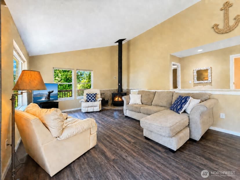 Property photo for 79 G Mukilteo Way, Hat Island photo 21