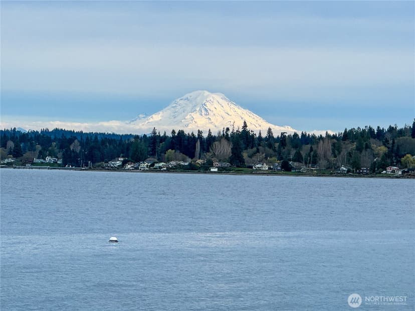 Property photo for 1088 Colchester Drive, Port Orchard photo 32