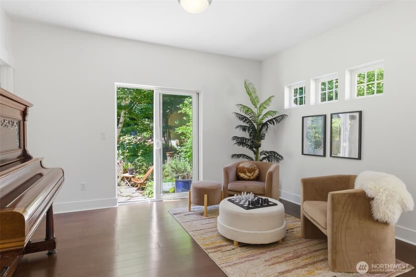 Property photo for 4417 28th Avenue S, Seattle photo 13
