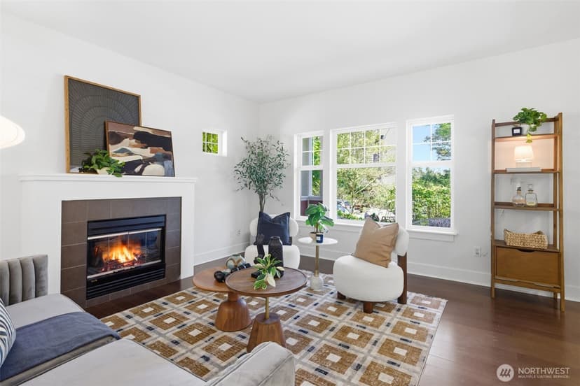 Property photo for 4417 28th Avenue S, Seattle photo 6