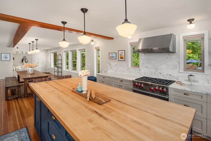 Property photo for 17424 107th Avenue SW, Vashon photo 9