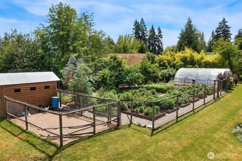 Property photo for 17424 107th Avenue SW, Vashon photo 24