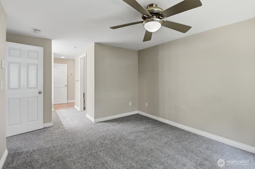 Property photo for 5510 S 234th Place #21-5, Kent photo 16