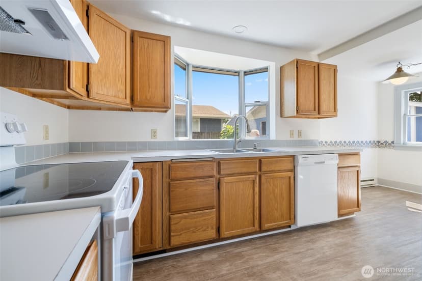 Property photo for 5210 S Steele Street, Tacoma photo 8