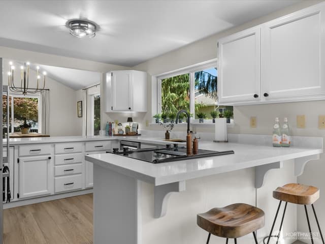Property photo for 15931 2nd Place W, Lynnwood photo 5