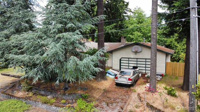 Property photo for 6009 85th Street E, Puyallup photo 2