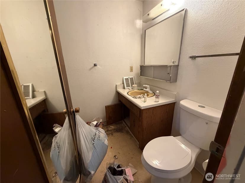 Property photo for 6009 85th Street E, Puyallup photo 10