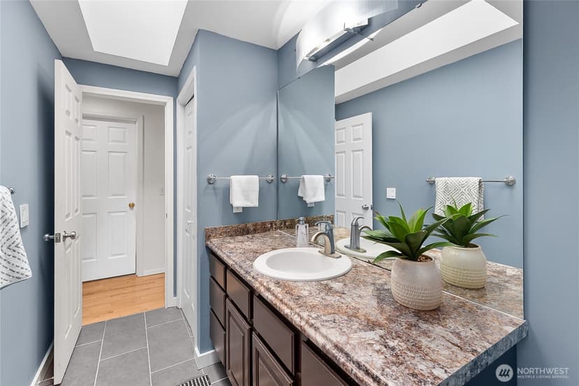 Property photo for 11220 NE Parkhill Place, Bainbridge Island photo 25