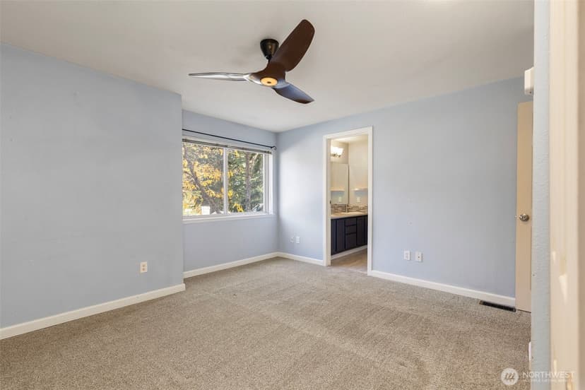 Property photo for 1307 NW Slate Lane #101, Silverdale photo 21