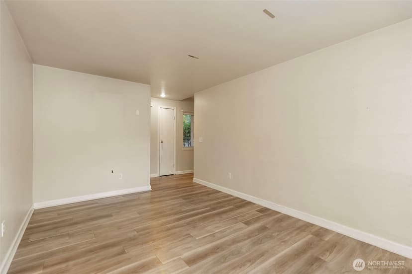 Property photo for 1307 NW Slate Lane #101, Silverdale photo 9