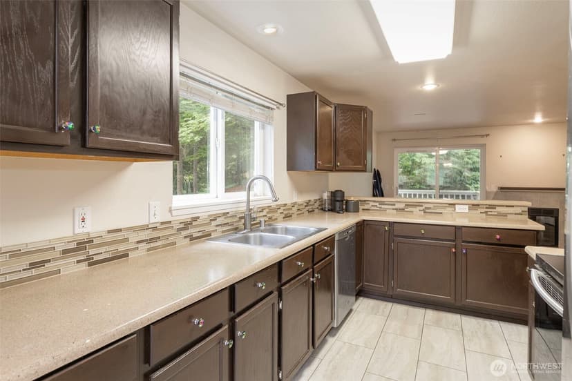 Property photo for 1307 NW Slate Lane #101, Silverdale photo 12