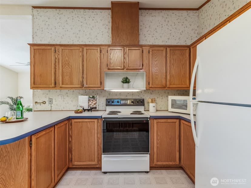 Property photo for 6898 Capricorn Lane NE #6, Bremerton photo 13