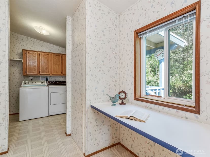 Property photo for 6898 Capricorn Lane NE #6, Bremerton photo 15