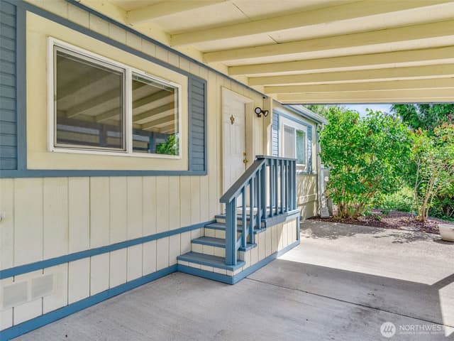 Property photo for 6898 Capricorn Lane NE #6, Bremerton photo 4