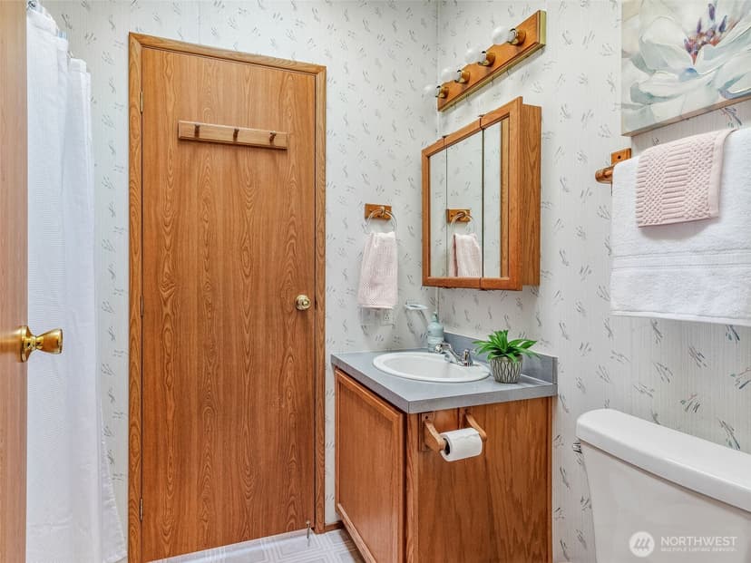 Property photo for 6898 Capricorn Lane NE #6, Bremerton photo 25