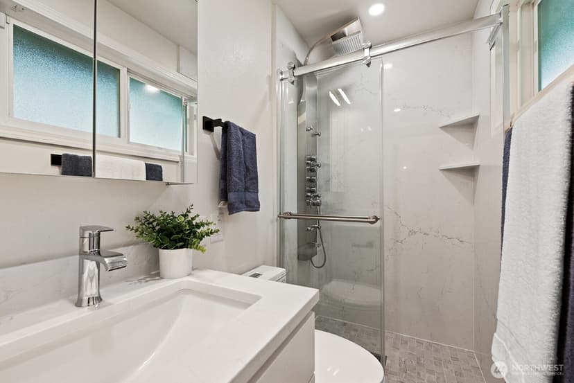 Property photo for 3412 79th Avenue SE, Mercer Island photo 12