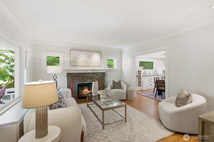 Property photo for 1625 7th Avenue W, Seattle photo 6