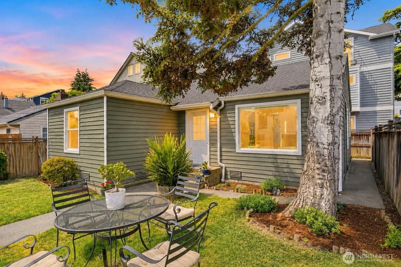 Property photo for 3637 22nd Avenue W, Seattle