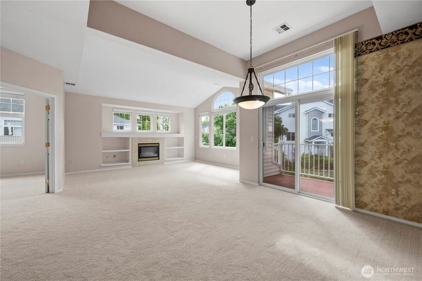 Property photo for 5500 Harbour Pointe Blvd #H201, Mukilteo photo 9