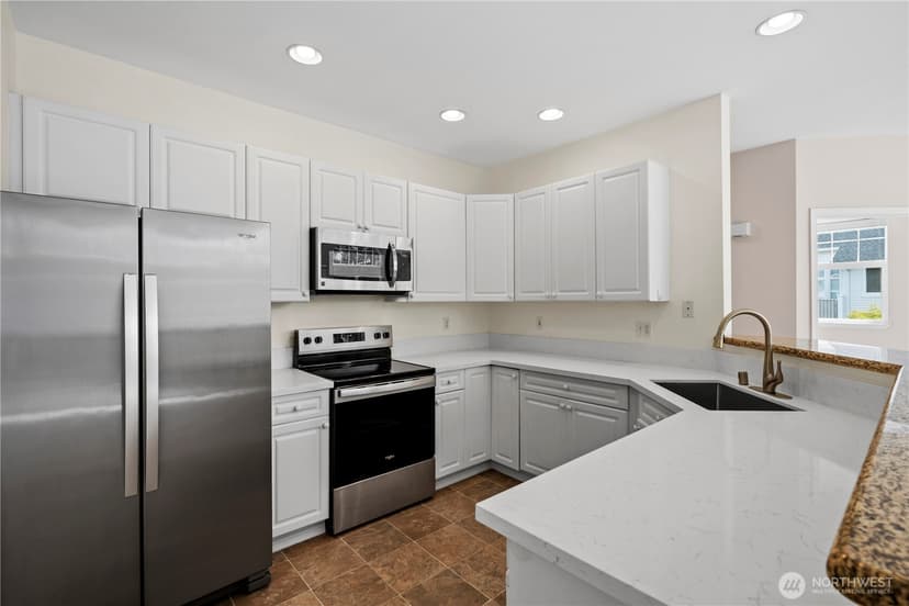 Property photo for 5500 Harbour Pointe Blvd #H201, Mukilteo photo 13