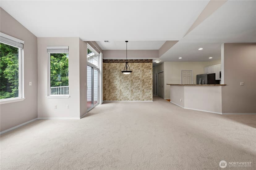 Property photo for 5500 Harbour Pointe Blvd #H201, Mukilteo photo 8