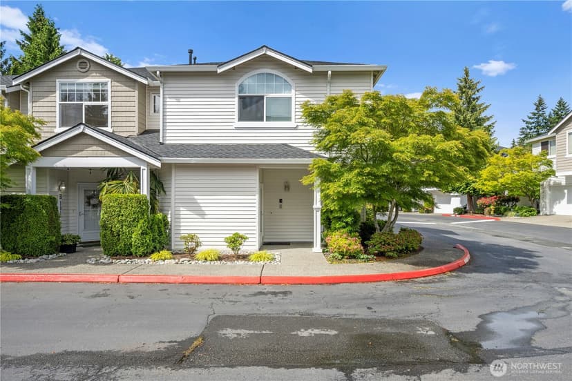 Property photo for 5500 Harbour Pointe Blvd #H201, Mukilteo photo 6