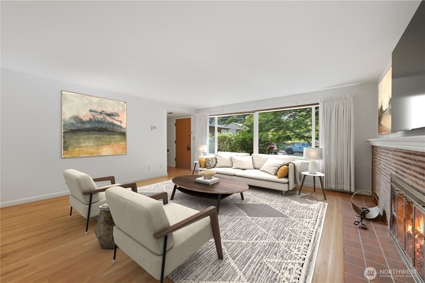Property photo for 7025 43rd Avenue NE, Seattle photo 4