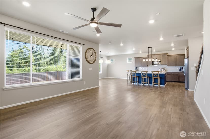 Property photo for 1170 Baker Heights Loop, Bremerton photo 11
