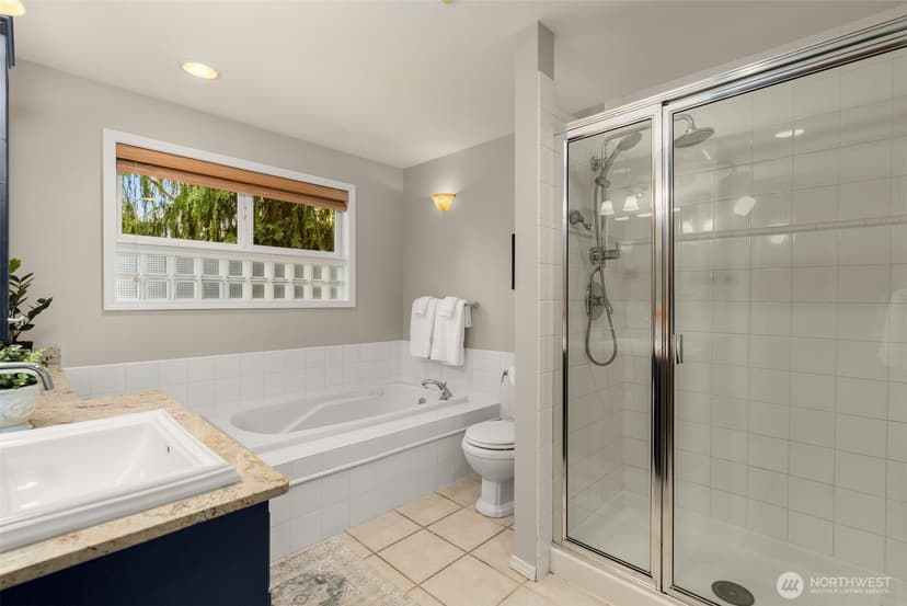 Property photo for 6183 NE 187th Place, Kenmore photo 23