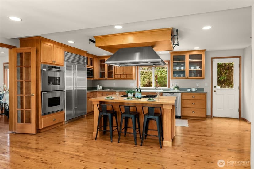 Property photo for 6183 NE 187th Place, Kenmore photo 13