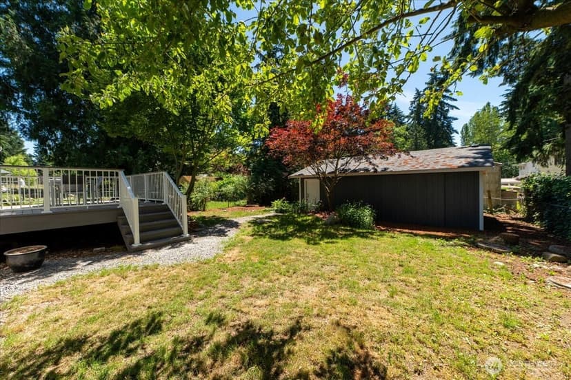 Property photo for 1419 S 129th Street, Burien photo 36