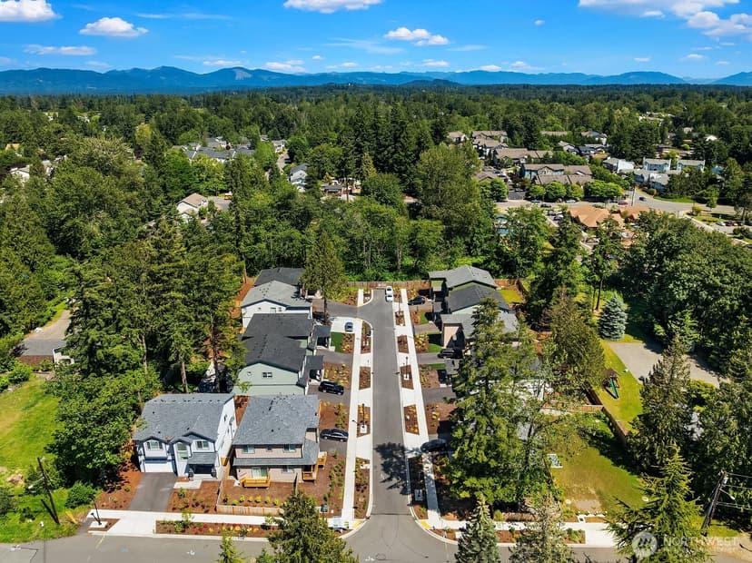 Property photo for 10702 SE 170th Place, Renton photo 31