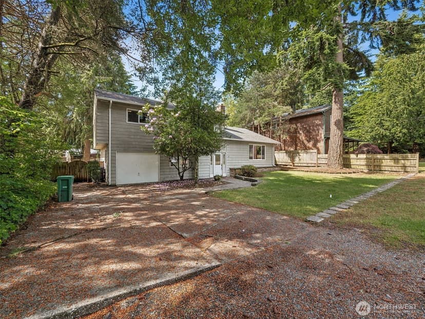 Property photo for 1935 SW 164th Street, Burien photo 27