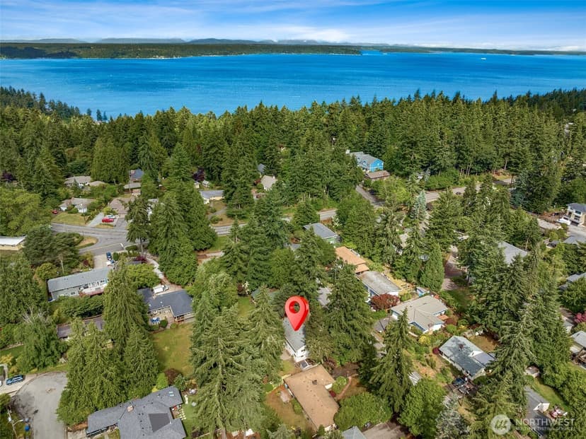 Property photo for 1935 SW 164th Street, Burien photo 31