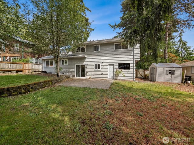 Property photo for 1935 SW 164th Street, Burien photo 3