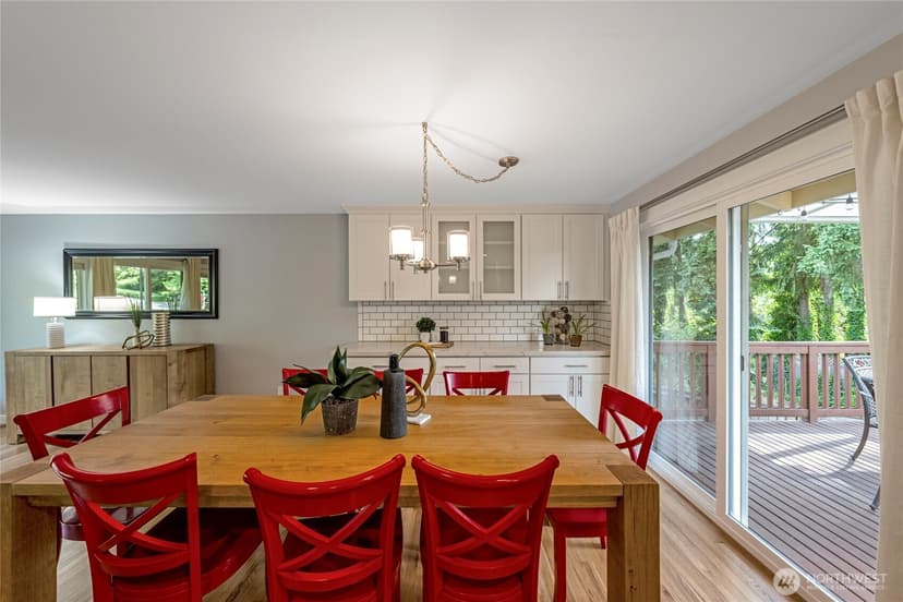 Property photo for 3401 79th Avenue SE, Mercer Island photo 9