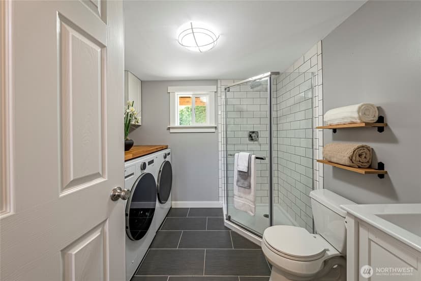 Property photo for 3401 79th Avenue SE, Mercer Island photo 21