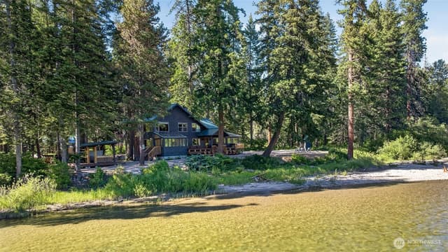 Property photo for 191 Shales Lane, Leavenworth photo 2
