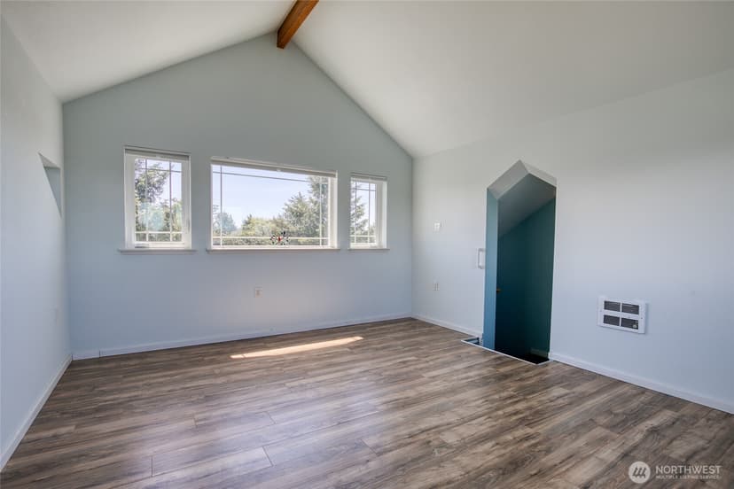 Property photo for 142 Sea Breeze Loop SE, Ocean Shores photo 25