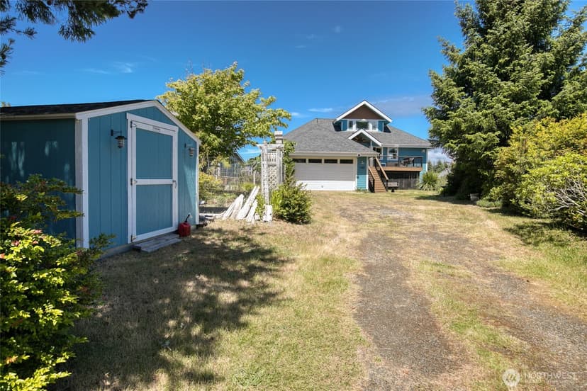 Property photo for 142 Sea Breeze Loop SE, Ocean Shores photo 37