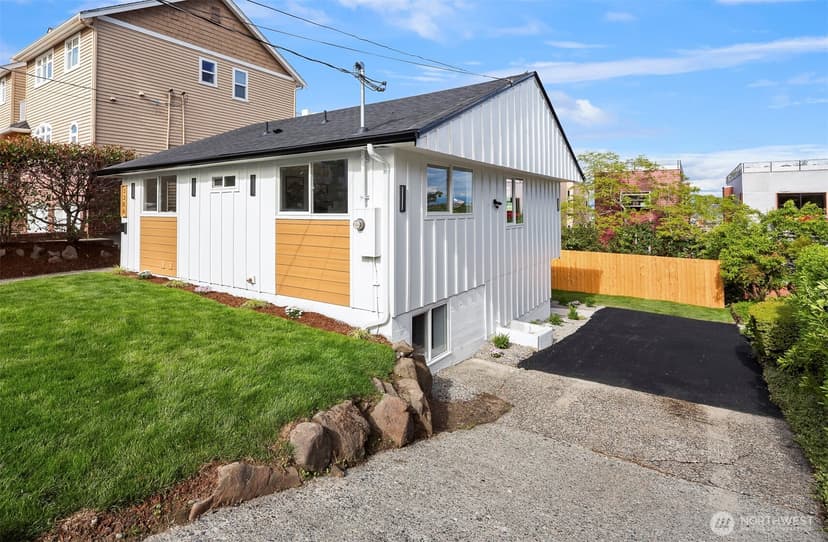 Property photo for 3306 35th Avenue SW, Seattle photo 33