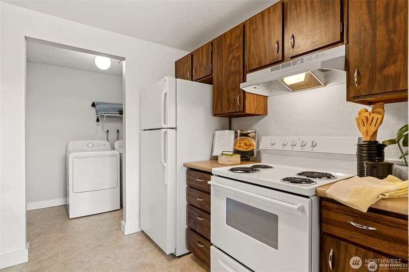 Property photo for 4904 81st Place SW #301, Mukilteo photo 11