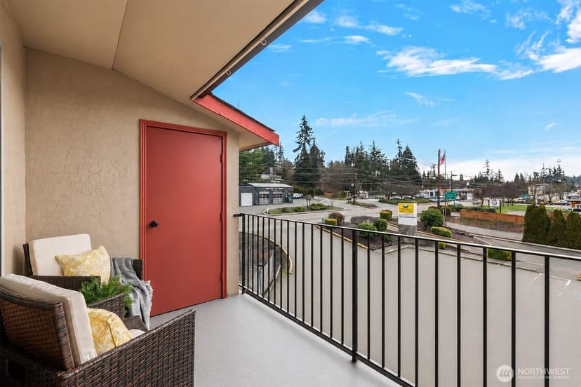 Property photo for 4904 81st Place SW #301, Mukilteo photo 17