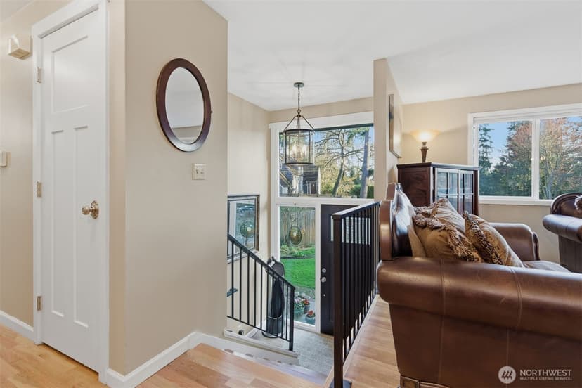 Property photo for 6427 182nd Place SW, Lynnwood photo 5