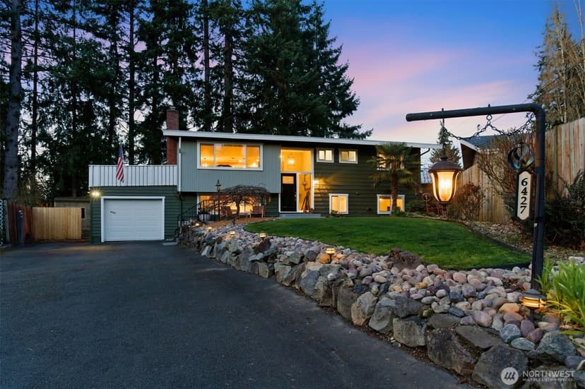 Property photo for 6427 182nd Place SW, Lynnwood photo 2
