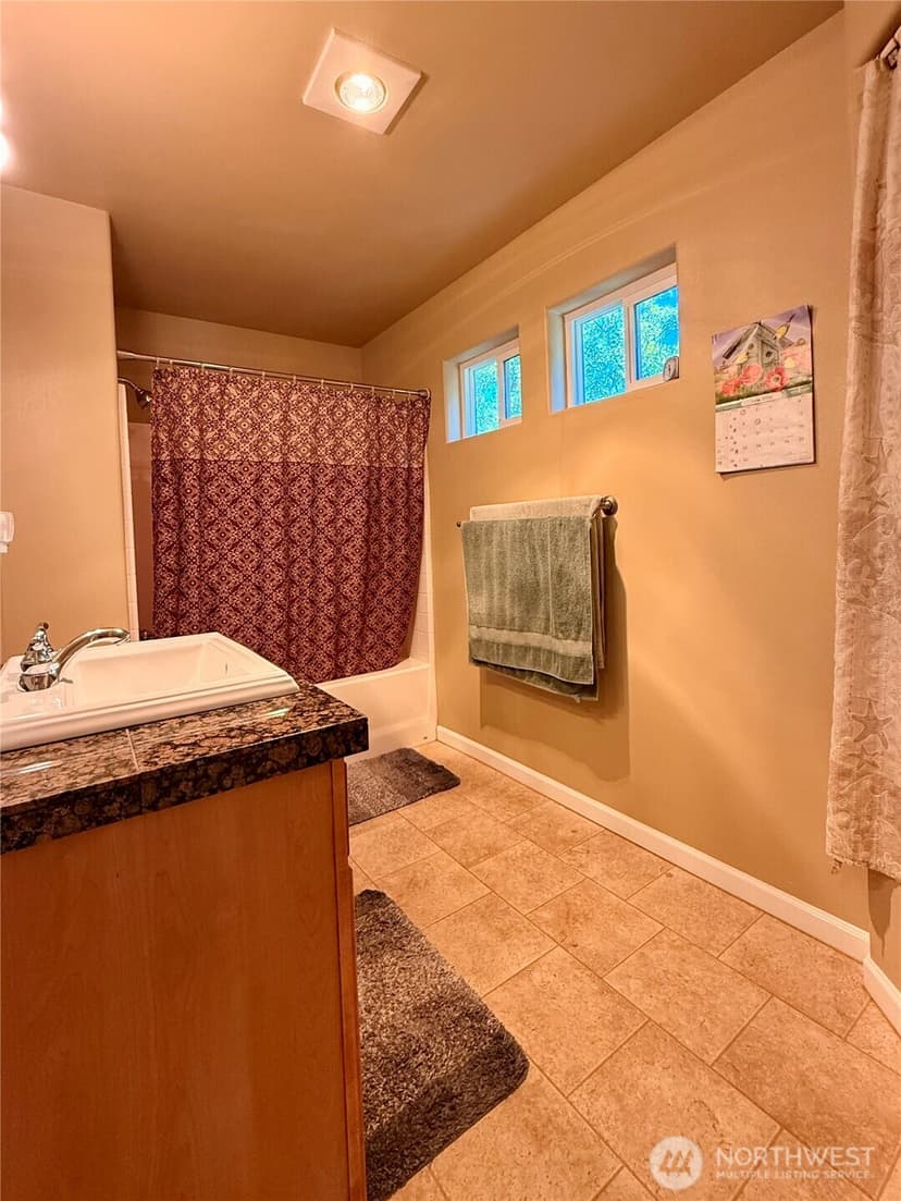Property photo for 148 Wishkah Street SW, Ocean Shores photo 19