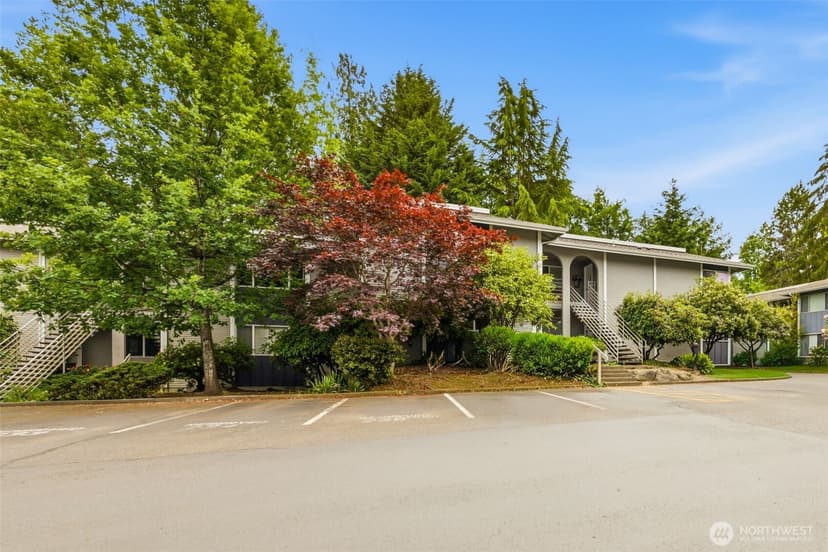Property photo for 17211 NE 45th Street #79, Redmond photo 13