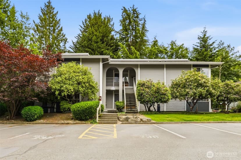 Property photo for 17211 NE 45th Street #79, Redmond photo 20