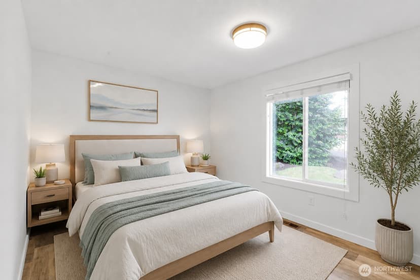 Property photo for 7815 NE 167th Street, Kenmore photo 17