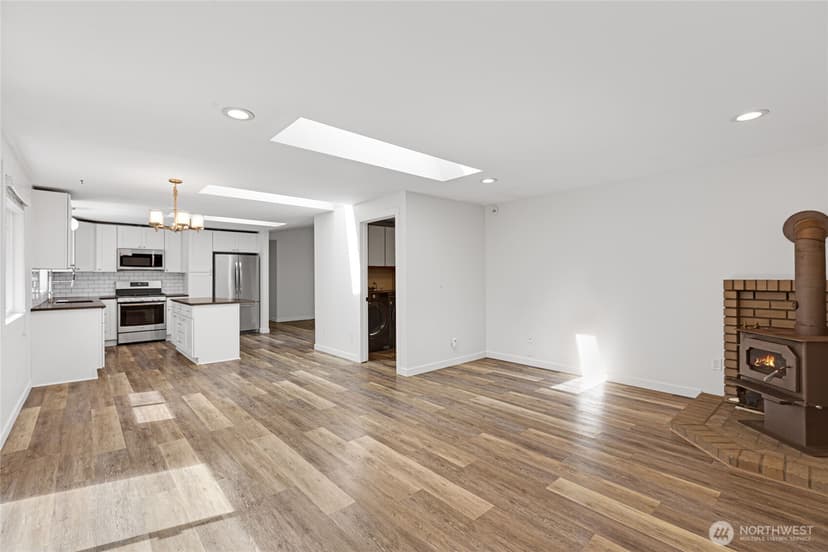 Property photo for 7815 NE 167th Street, Kenmore photo 15